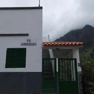 https://apartamentos-la-correhuela.in-canary-islands.com